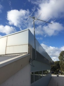 Antenna for AV system with Apple TV install