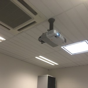 library av upgrade EPSON EB-925W projector