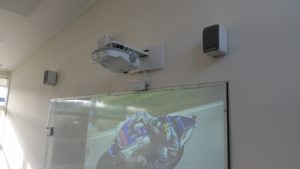 EPSON EB-595Wi interactive finger touch projector meeting room install