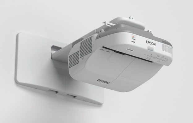 Epson-EB-595Wi-2-624x400