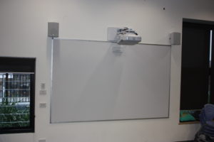 Epson MeetingMate projector system