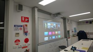 Epson eb-585w projector for science classroom