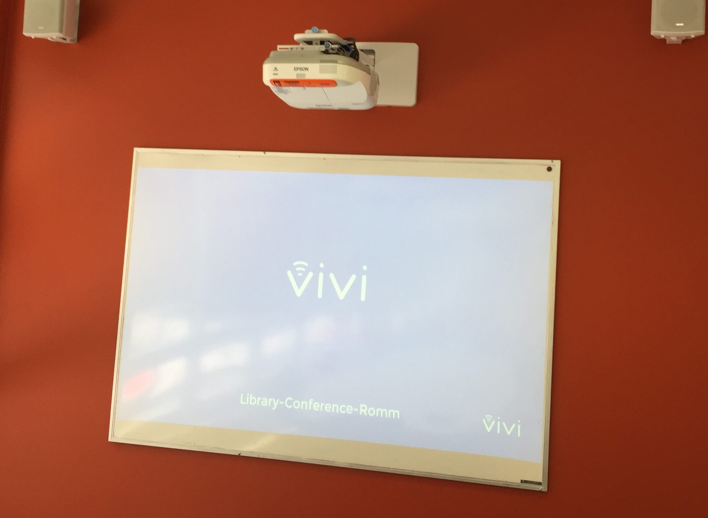 EPSON EB-685W and the Vivi system at Melbourne Girls Grammar