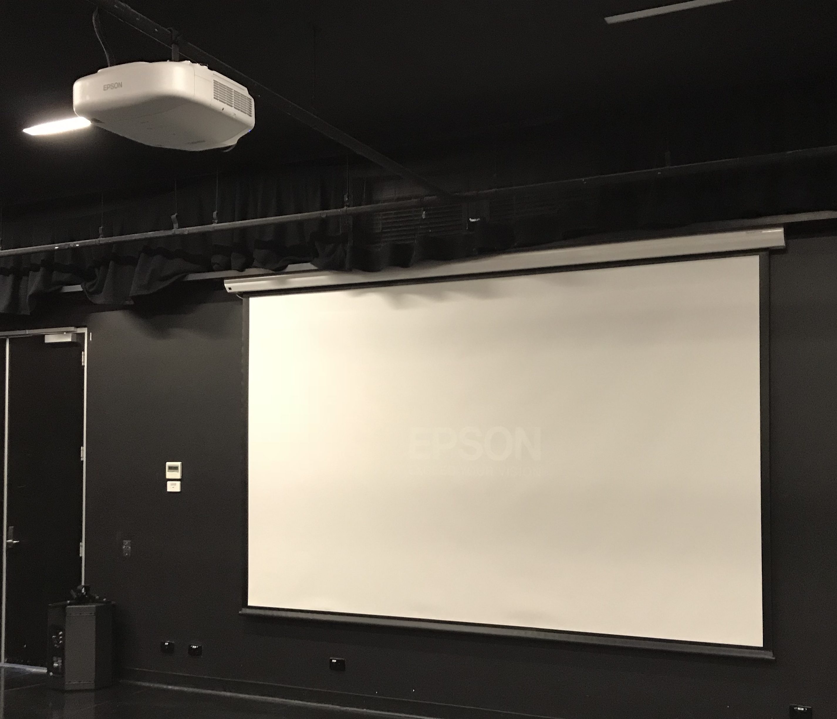 EPSON EB-G7000WNL installation projector at Melbourne Girls Grammar