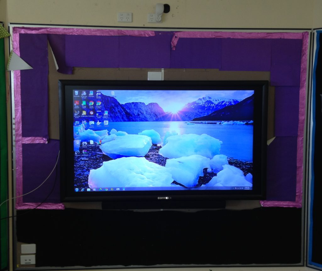 large touch screen monitors uk