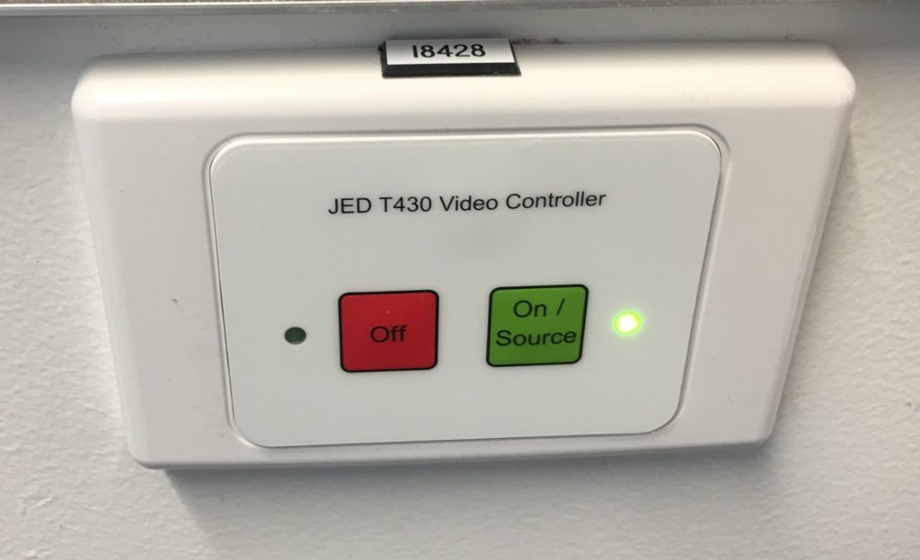 JED (T430) wall control panel at Thomas Carr College
