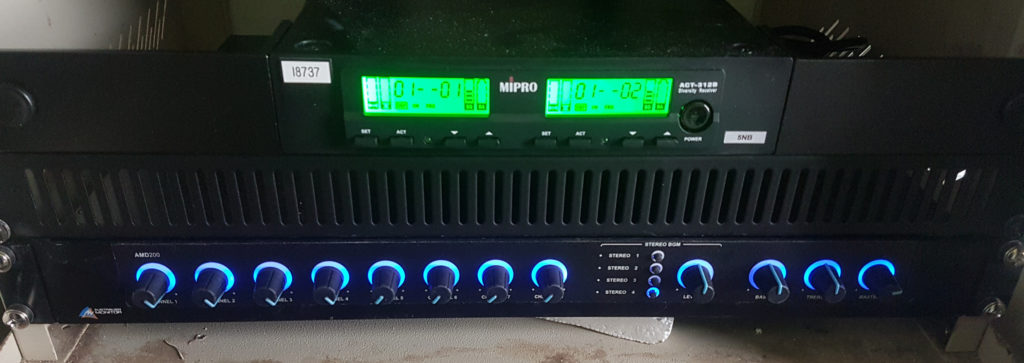 Mipro wireless microphone system at Rosanna Golf Links