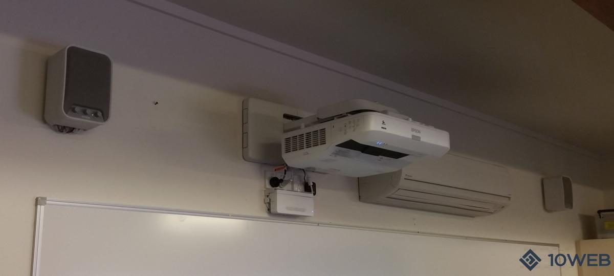 EPSON EB-1450Ui interactive projector and Kramer speakers at Aitken College