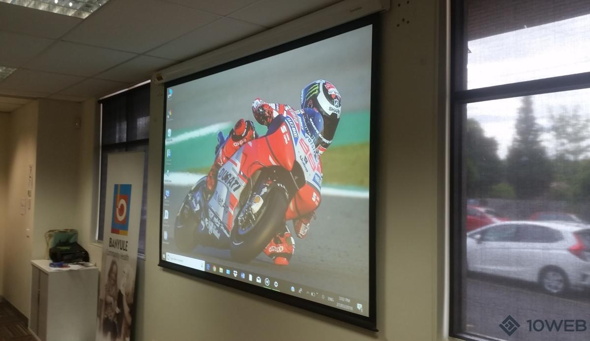 Example projection on Grandview projector screen at Banyule Community Health