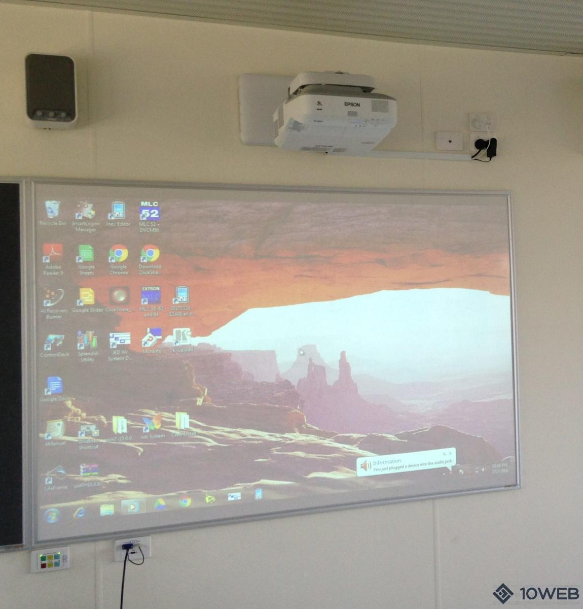 EPSON EB-685W projector at Melton Secondary