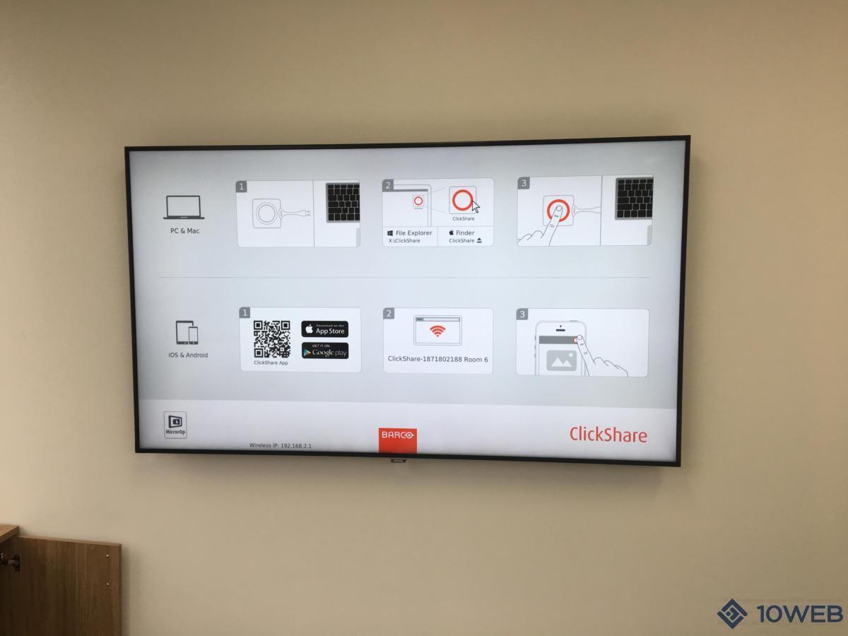 Clickshare interface on Philips display at Nucleus Network