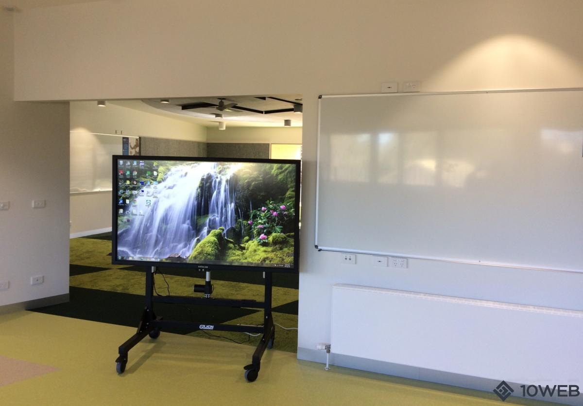 Portable LED panel system at Ivanhoe Primary