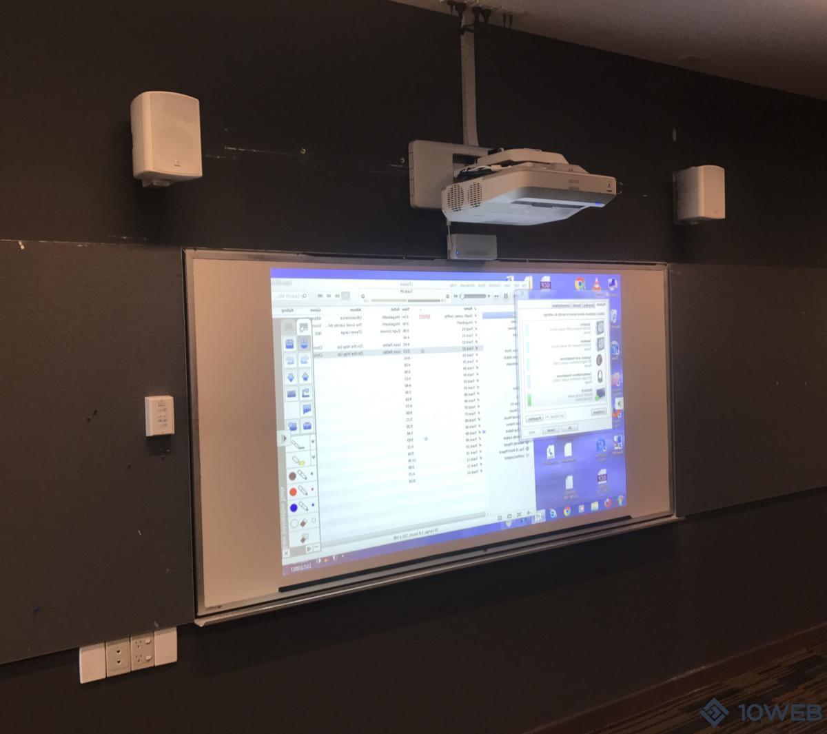 EPSON EB-696Ui Interactive Finger Touch Projector at Caulfield Grammar